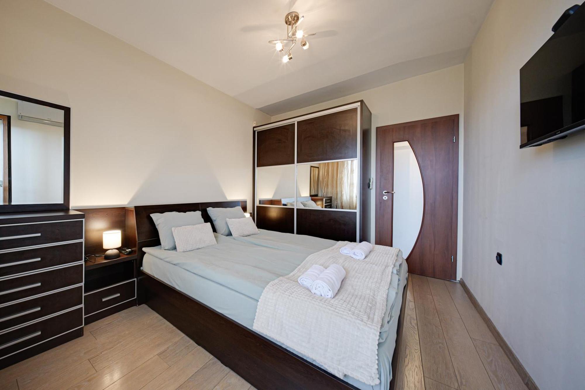 Southpark Luxe - Free Underground Parking Apartment Sofia Bagian luar foto